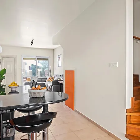 Orange Bliss Townhouse By Nomads Villa Peyia Exterior photo